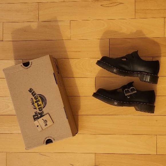 Dr. Martens '8065' Mary Jane - Picture 8 of 9